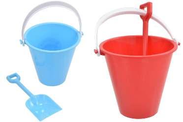 12 CASE 24 FROG WATERING CAN IN PDQ - 4 ASSORTED