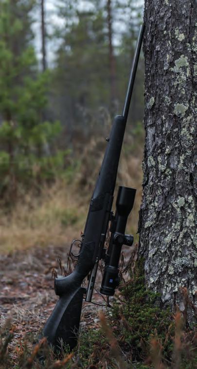 Lynx Rifles offer you a variety of mounting options for rifle scopes. All of our lock action bodies are supplied with a Tikka rail for mounting scopes.