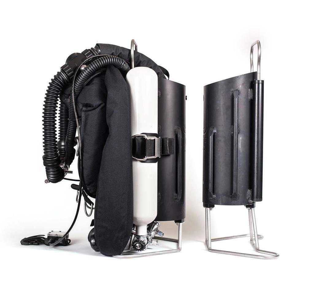 SIMPLICITY AND VERSATILITY ARE THE KEY FACTORS THE JJ-CCR IS BUILT FOR WHATEVER DIVE YOU HAVE IN MIND The JJ-CCR Rebreather is designed and built to exceed the expectations of demanding technical