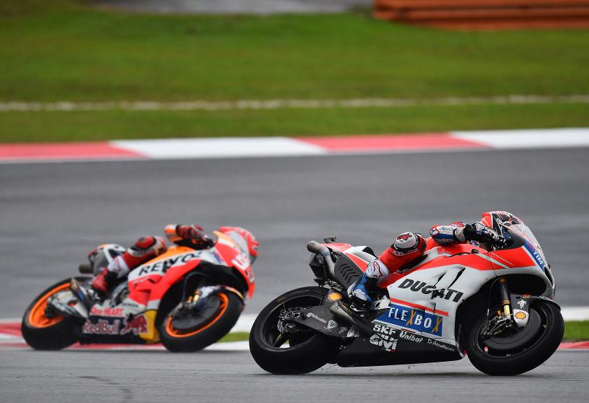 A mouth-watering finale Marc Márquez arrived in Malaysia holding a 33-point advantage over Andrea Dovizioso in the riders standings, meaning he could mathematically sew up his fourth world