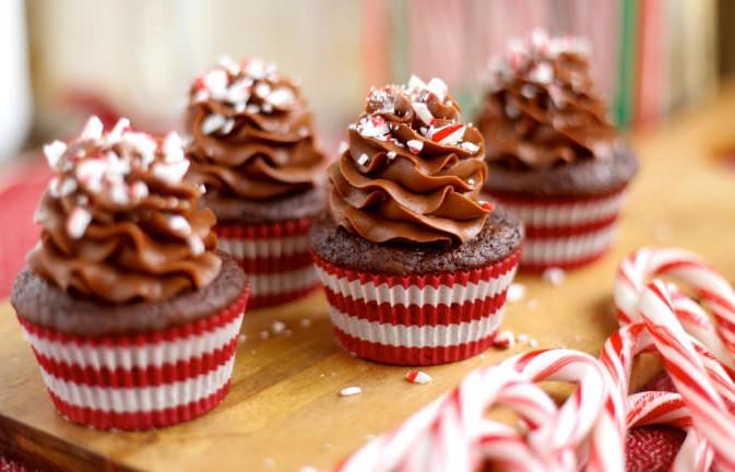 A Recipe from Chef Chris Boan... Chocolate Candy Cane Cupcakes Ingredients -5 Squares Bakers semi-sweet chocolate-divided -1 pkg.