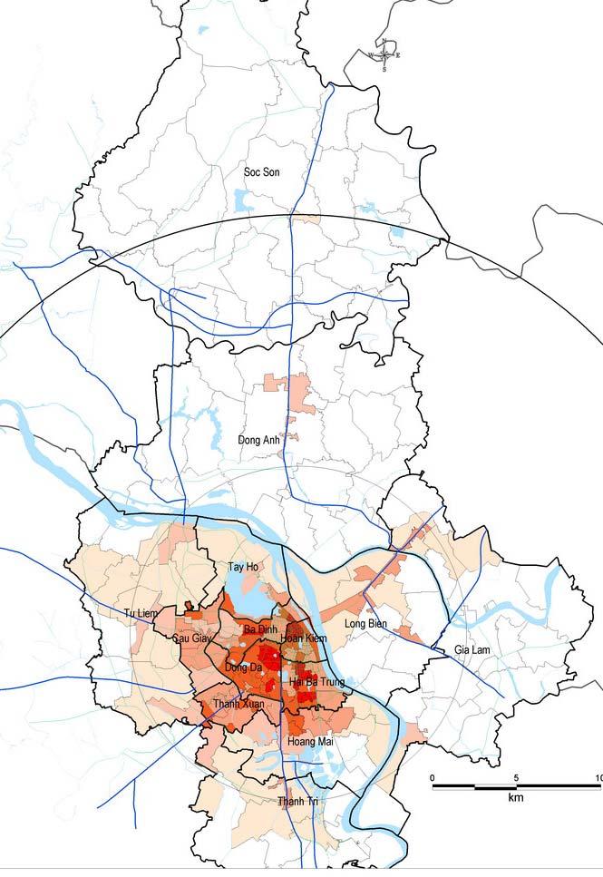 Characteristics of Urban Areas Compact urban areas high density in city centre (500-1,000 persons/ha) highly mixed landuse sprawling along major roads Limited urban centers mono centre absence of