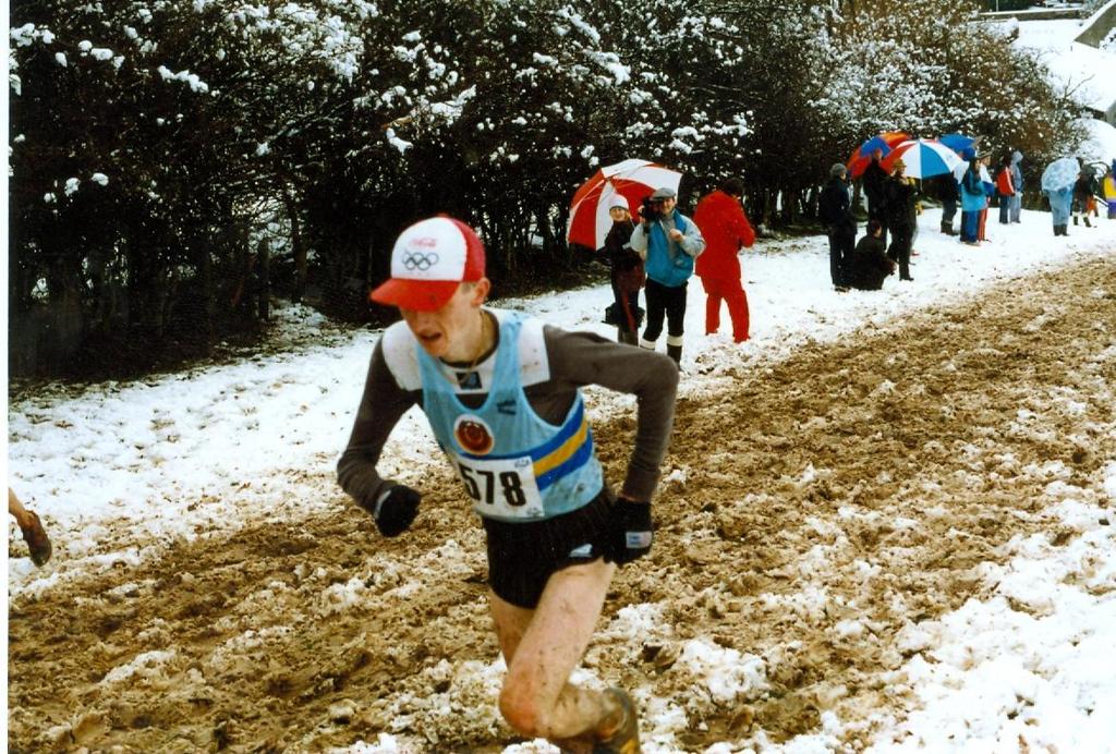 Tommy Murray running in Scottish