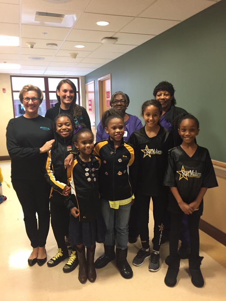 STAR MAKERS SPOTLIGHT PAGE 2 UPCOMING NOVEMBER/DECEMBER EVENTS On Sunday, November 6, 2016 and Sunday December 4, 2016 Star Makers will host an ACRO/TUMBLING Workshop with Mr. Deonte!
