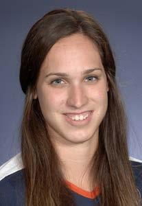 4 MICHELLE STRIZAK 6-1 // SOPHOMORE // OUTSIDE HITTER CINCINNATI, OHIO MOUNT NOTRE DAME HIGH SCHOOL Getting to Know Michelle Nickname: Meesh Fun fact: I have double-jointed fingers Favorite Movie: