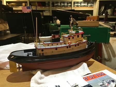 Tim Crain brought yet another boat, this one an Army Tug Boat!