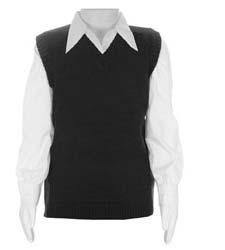98 1430Y Young Mens (31,32,33,34,36,38) 18.98 V-neck sweater vest This cotton blend twill short falls to just above the knee.
