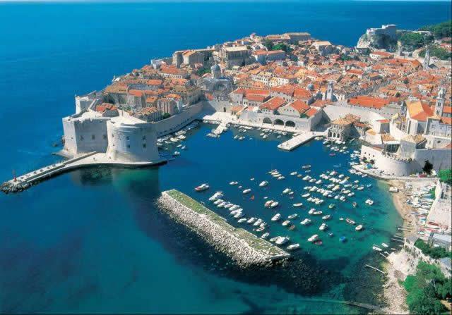 Welcome to historical city of Dubrovnik