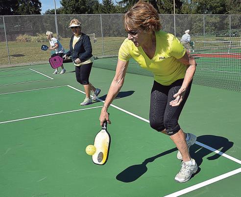 More Than Golf TENNIS Our facility features one hard surface tennis court and two Har-Tru tennis courts.