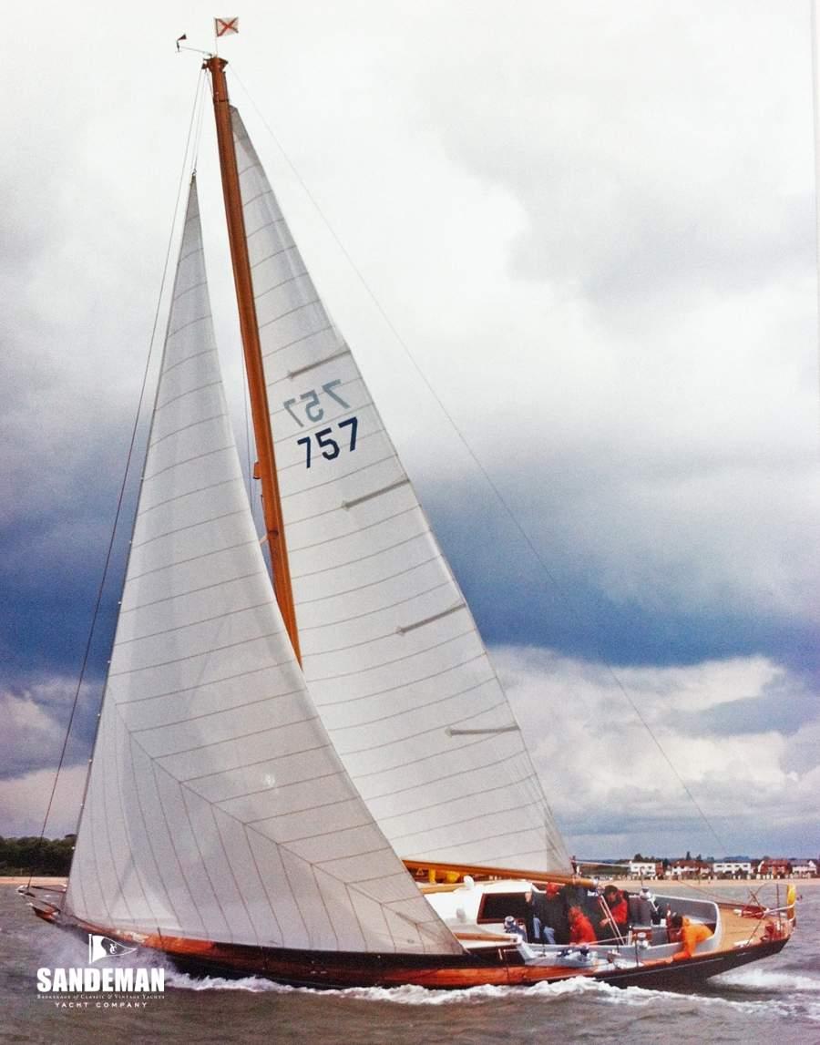HERITAGE, VINTAGE AND CLASSIC YACHTS +44