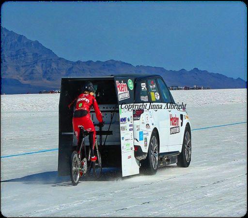 Over three days on the Bonneville Salt Flats in Utah Mueller cycled faster that 200 km/h on an
