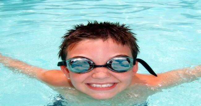 Junior Swimming We offer swimming lessons for children aged 4 to 11 delivered by highly qualified instructors.