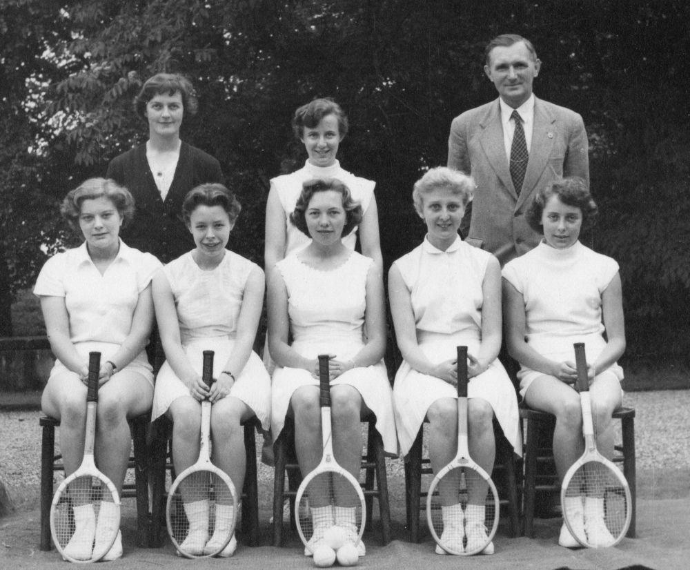 Girls Tennis 1 st Team Back Row L-R: Mrs J Blatherwick (Miss Parkin), Valerie Higham, Mr Hamilton. Front Row L-R: Margaret Bloore, Gloria Farnsworth, Jean Foreman, Jean Nuttall, Maureen Mathers.