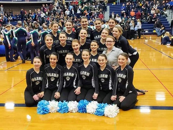 !! Both CMMS and JGHS Pom teams performed Sunday at Saginaw Heritage and turned in