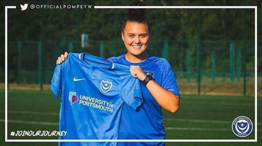 Student Sporting Success Congratulations to former Maiden Erlegh pupil Jade Bradley who over the summer signed
