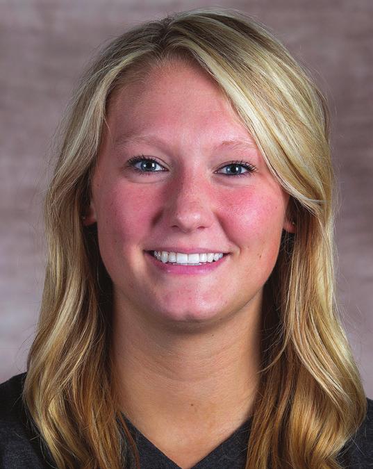 3 / KELLY HUNTER 2015 (SOPHOMORE) CAREER HONORS SO / S / 5-11 / PAPILLION, NEB. PERSONAL» Parents are Jeff and Lori Hunter» Born in Omaha, Neb.» Attended Papillion-La Vista South in Papillion, Neb.
