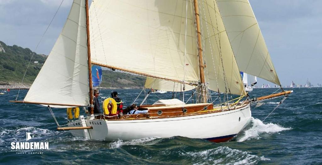 HERITAGE, VINTAGE AND CLASSIC YACHTS +44 (0)1202 330 077 HARLEY MEAD 28 FT GAFF YAWL 1909 LADY BELLE HARLEY MEAD 28 FT GAFF YAWL 1909 Designer Harley Mead Length waterline 25 ft 11 in / 7.