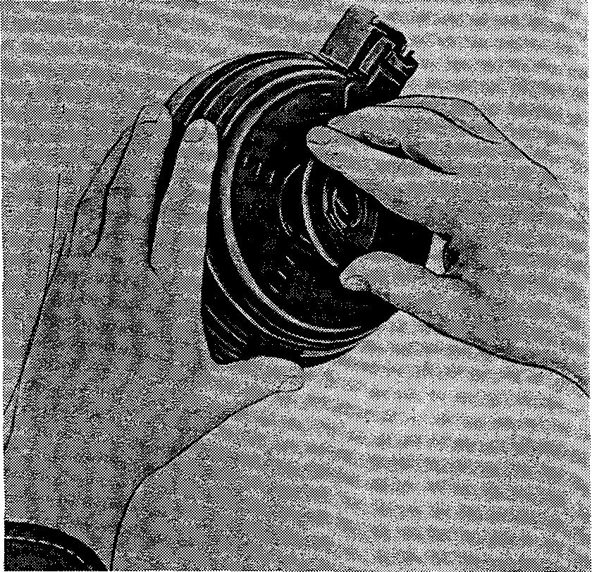 Pic. 71 Removing of the drum handle 87. If the rear night sight is on the machine gun, it can be removed so that it is lifted with the fingers (thumb and index finger) and removed. 88.