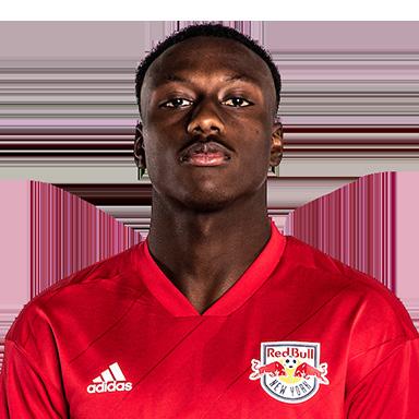 7 Derrick ETIENNE Jr. 5-10 160 22 y/o Richmond, Virginia Fourth season in MLS Fourth with New York Red Bulls HOMEGROWN @DETIENNE_10 How Acquired: Signed as a Homegrown Player on December 21, 2015.