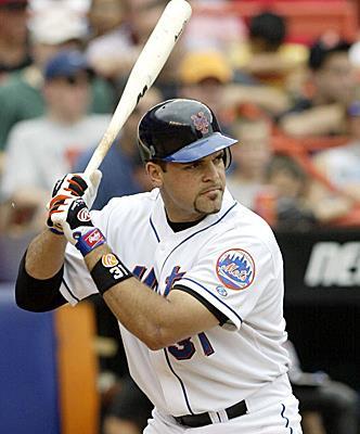 Mike Piazza Inducted as an Albany