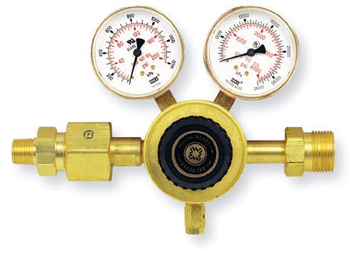 REGULATORS 1 RM SERIES MANIFOLD IN-LINE REGULATOR The RM Series In-Line Manifold Regulator is a pressure compensated single stage design (oxygen is two-stage) and is able to maintain stable delivery