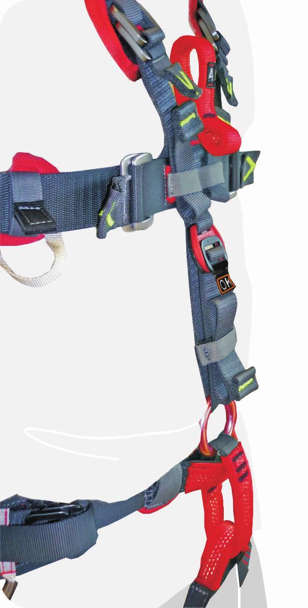 FST DJUSTMENT ONNETION SYSTEM Patented Sicura buckle, fast adjustable and detachable. Steel male and female portions, plastic safety intermediate part. Polyamide webbing loop, 25 mm wide.