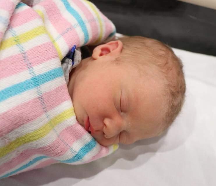 joy I announce the arrival of our newest club member. Sophie Winsome Williams was born at 5.27pm on Monday 18 June 2018 weighing 3.05kgs.