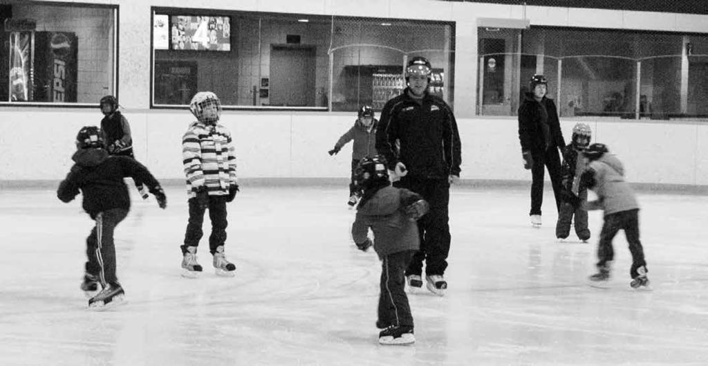m. Friday, April 12 Friday, August 30 Friday, April 19 Coed Shinny Sundays 10:15-11:45 p.m. Sunday, April 7 Sunday, August 25 Sunday, April 21, May 19 June 30 and August 4 Preschool (under 3) ADMISSION FEES SINGLE FREE 10-VISIT PUNCH CARD Child/Youth (3-15) $2.