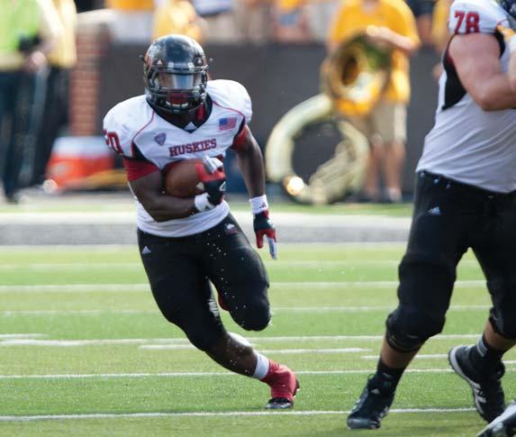 NIU HUSKIES 2014 THE PLAYERS 20 KEITH HARRIS, JR. Tailback 5-8 193 Jr. 2L Chicago, Ill. Leo HS Played in the first five games of the year before going down with an injury.