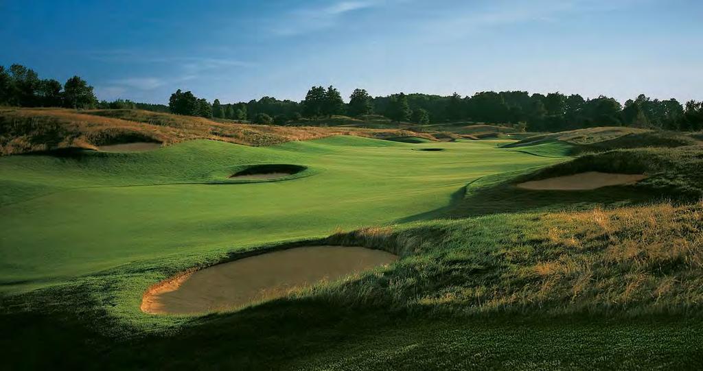 Devil's PulPit - le #14 (P 4) his straight away Par 4 can often play shorter due to the prevailing wind; however, that does not change the