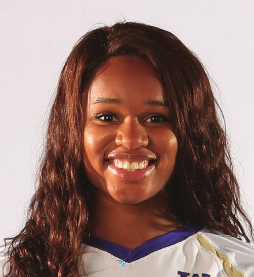 2017 Washington Volleyball Weekly Release Page 10 September 12, 2017 28 Crissy Jones SR Outside Hitter 6-2 Los Alamitos, Calif. (Los Alamitos) Kills... Attacks... Hitting Pct... Assists... Aces... Digs.