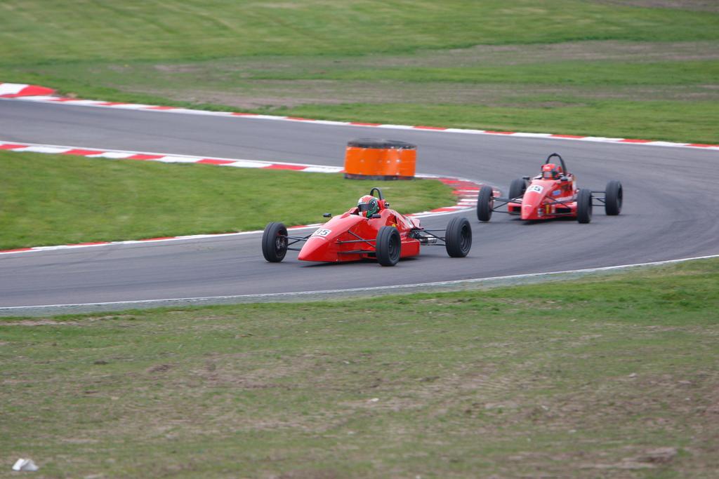 Race 1 WINNING ON PENALTIES Neil MacLennan was a blur on 3 wheels as he chased the penalised Luke Williams The first two on the grid, Luke Williams and James Roe Jnr, completed the opening lap in