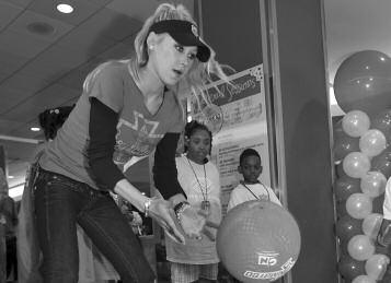 MAY 20-26, 2009 SCORE ATLANTA I 07 Kournikova promotes physical fitness; Thrashers to begin summer camps MUCH WORK TO DO The Atlanta Hawks season came to an end in the second round of the playoffs at