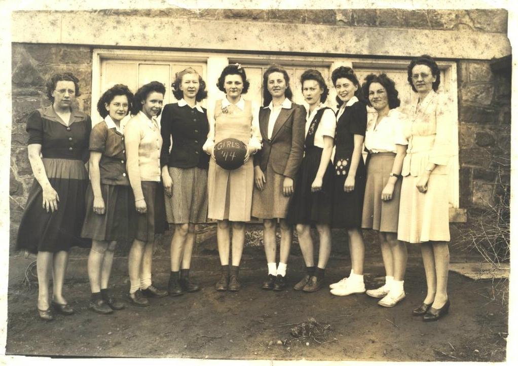 1944 Girls