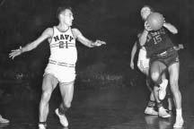 60 TOURNAMENT HISTORY FACTS HOW THE SEEDS HAVE FARED Photo by Mike Maicher Fifty years ago, Tom Gola of La Salle led all tournament scorers with 114 points for a 22.8 scoring average.