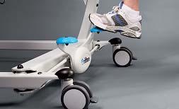 Extending the legs Step on the upper foot pedal to extend or retract the frame legs (see Figure 7a).