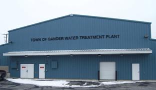 THE GANDER DRINKING WATER SYSTEM WATER TREATMENT PLANT Commissioned in 2007 Primary Treatment: Ozonation and Filtration