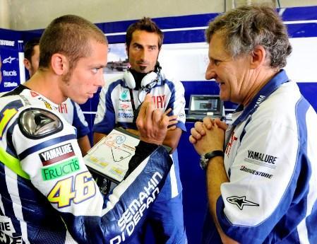 Burgess for Island Classic CLASSIC WORLD: By Hamish Cooper The man who guided Wayne Gardner, Mick Doohan and Valentino Rossi to world titles, Australia s master grand prix crew chief Jeremy Burgess,