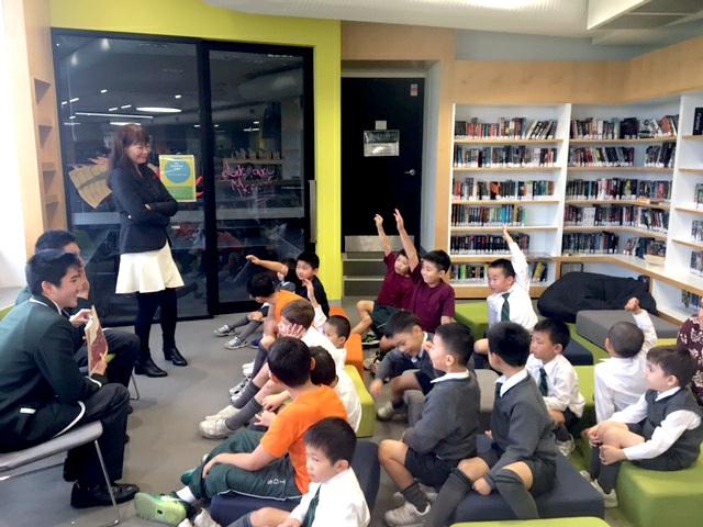 We were joined by Joseph Wang and Ben Lui in Year 11 in the túshūguăn (that s library in Mandarin) for Mandarin Storytime with some bilingual students from the Junior School.