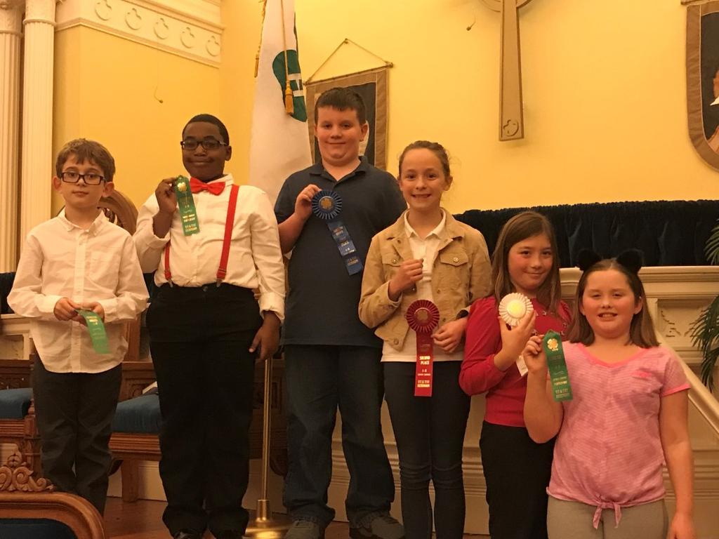 winners. Many competed at the 2019 Hamilton County 4-H Public Speaking Contest. Below are photos of the competitors. The senior high winners were eligible to compete at the Eastern Region Contest.