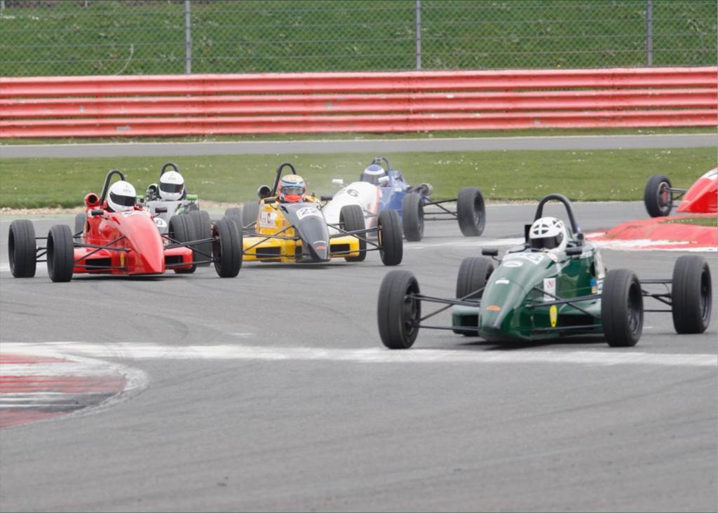 BRSCC Formula Ford 1600 Race Report Season 2015 - Issue