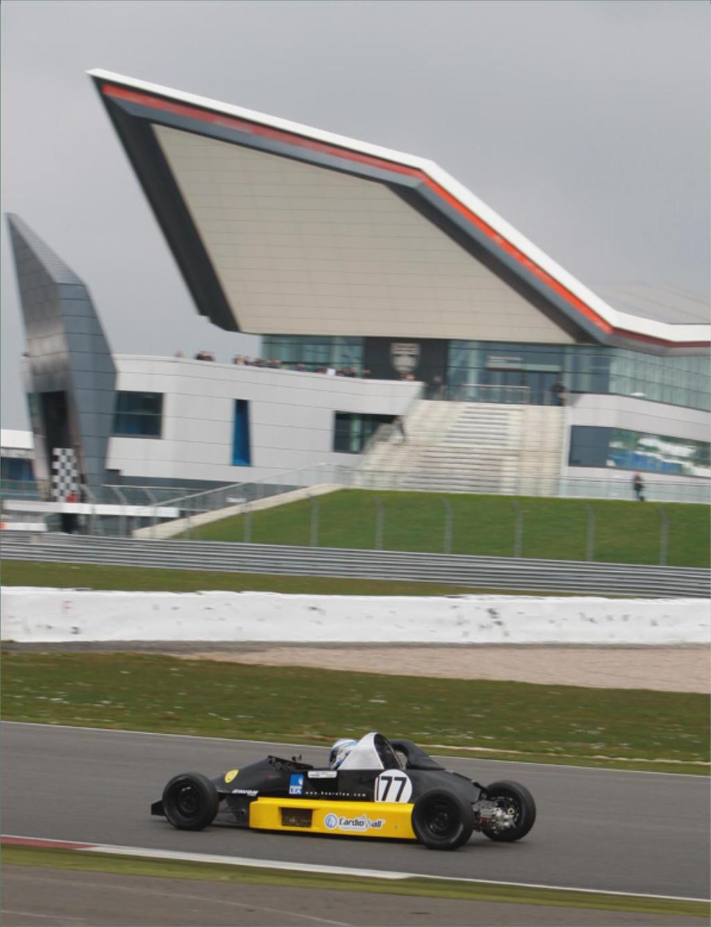 Introduction A long winter s off-season for the BRSCC s Formula Ford 1600 competitors finally came to an end when the Avon Tyres-sponsored National Championship got under way on Silverstone s fast,