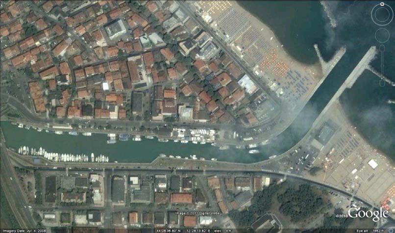 Giuliano. The marina is well protected. The seabed varies between 2.40 to 4.