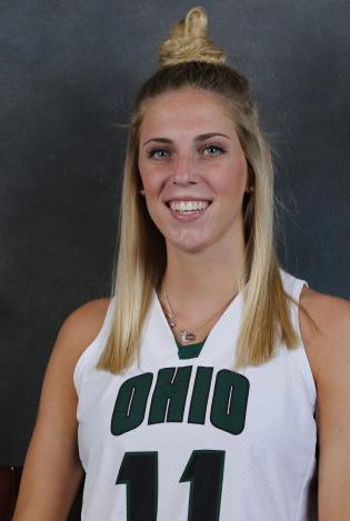 #11 KELLY KARLIS RS Sophomore Forward 6-2 Medinah, Ill./Montini Catholic Major: Pre-Physical Therapy CAREER NOTABLES/HONORS 2015-16: - Registered a career-high nine rebounds against Winthrop on Nov.