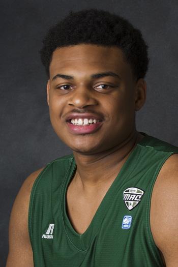 #33 ANTONIO CAMPBELL So. F 6-8 260 Cincinnati, Ohio/Holy Cross Major: Undecided 2014-15 HIGHLIGHTS Has started five of the 10 games he s played, averaging 9.
