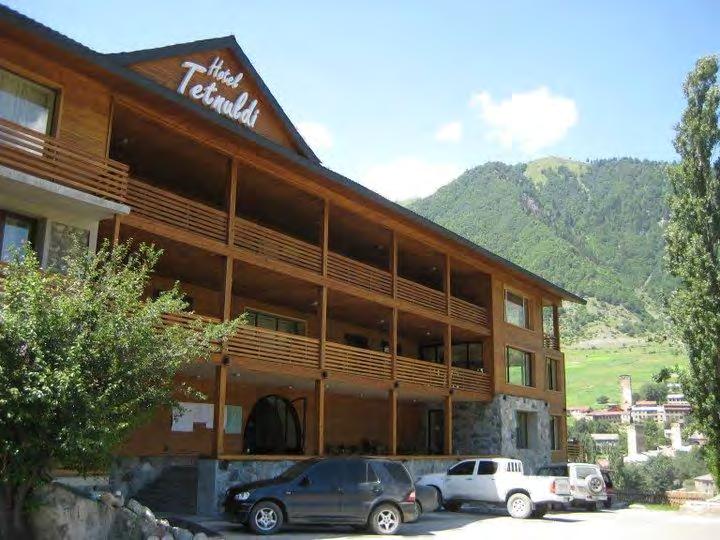 Tourism Accommodations in Mestia Main Hotels: 4 star hotel Tetnuldi 34 rooms 3 stars hotel Mestia 30 rooms 3 stars hotel Svaneti 25 rooms Over 45 Guest Houses in the villages Totally: 429 number of