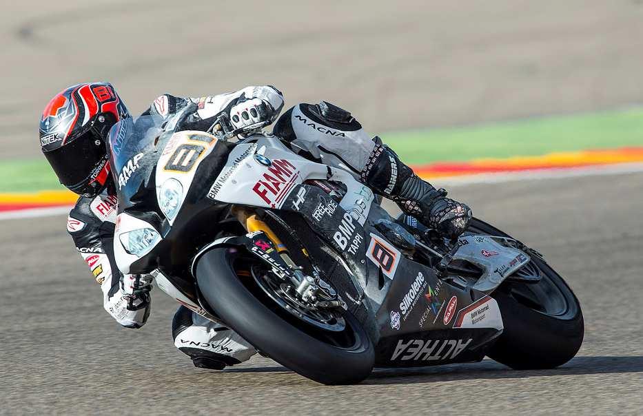 In the SBK World Championship Race 2, Jordi Torres and the BMW S 1000 RR crossed the line in 5th place. Grip problems for Markus Reiterberger meant that he finished the race in 15th position.